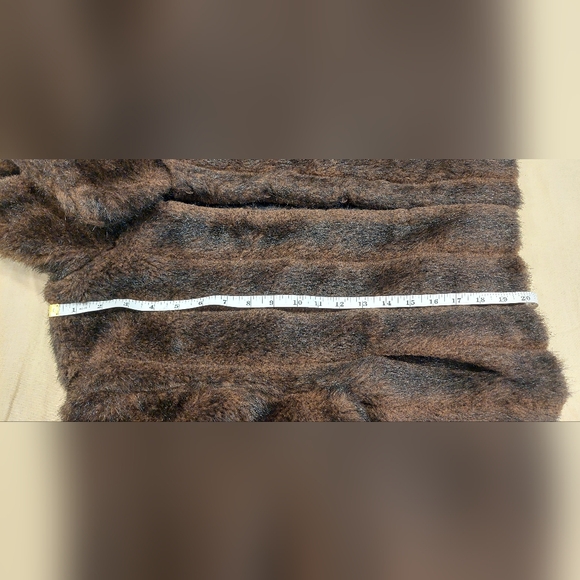 Elegant Brown Teddy Jacket for Women - Picture 9 of 11